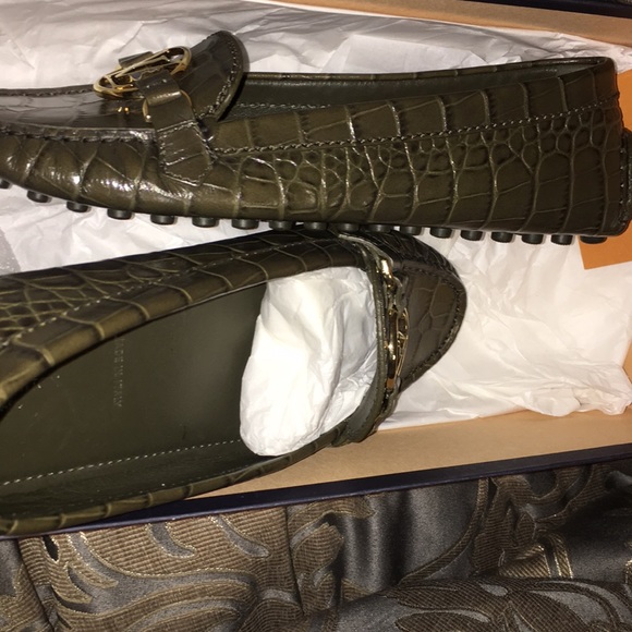 Dauphine Louis Vuitton loafers - Picture 5 of 7